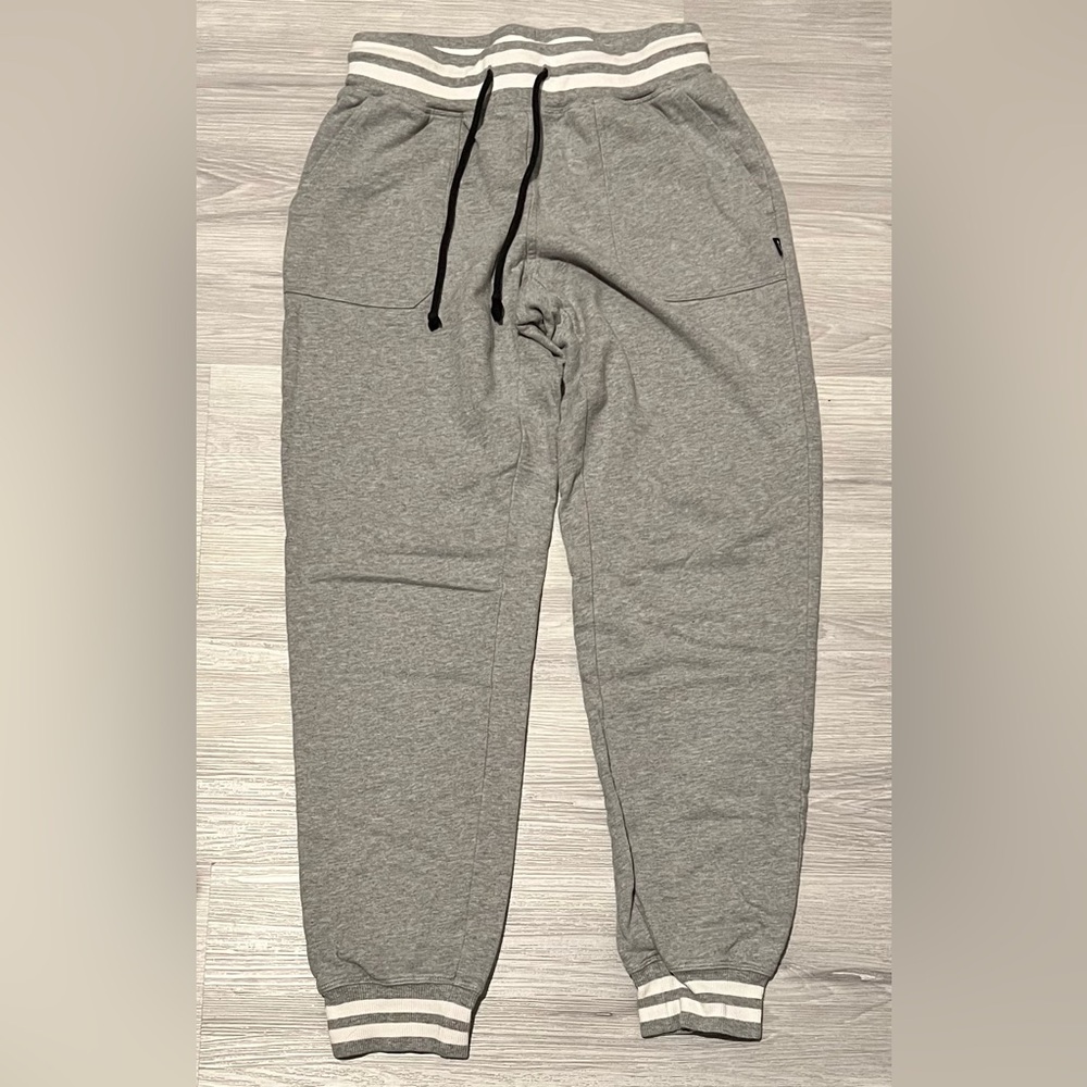 TomboyX joggers- size small